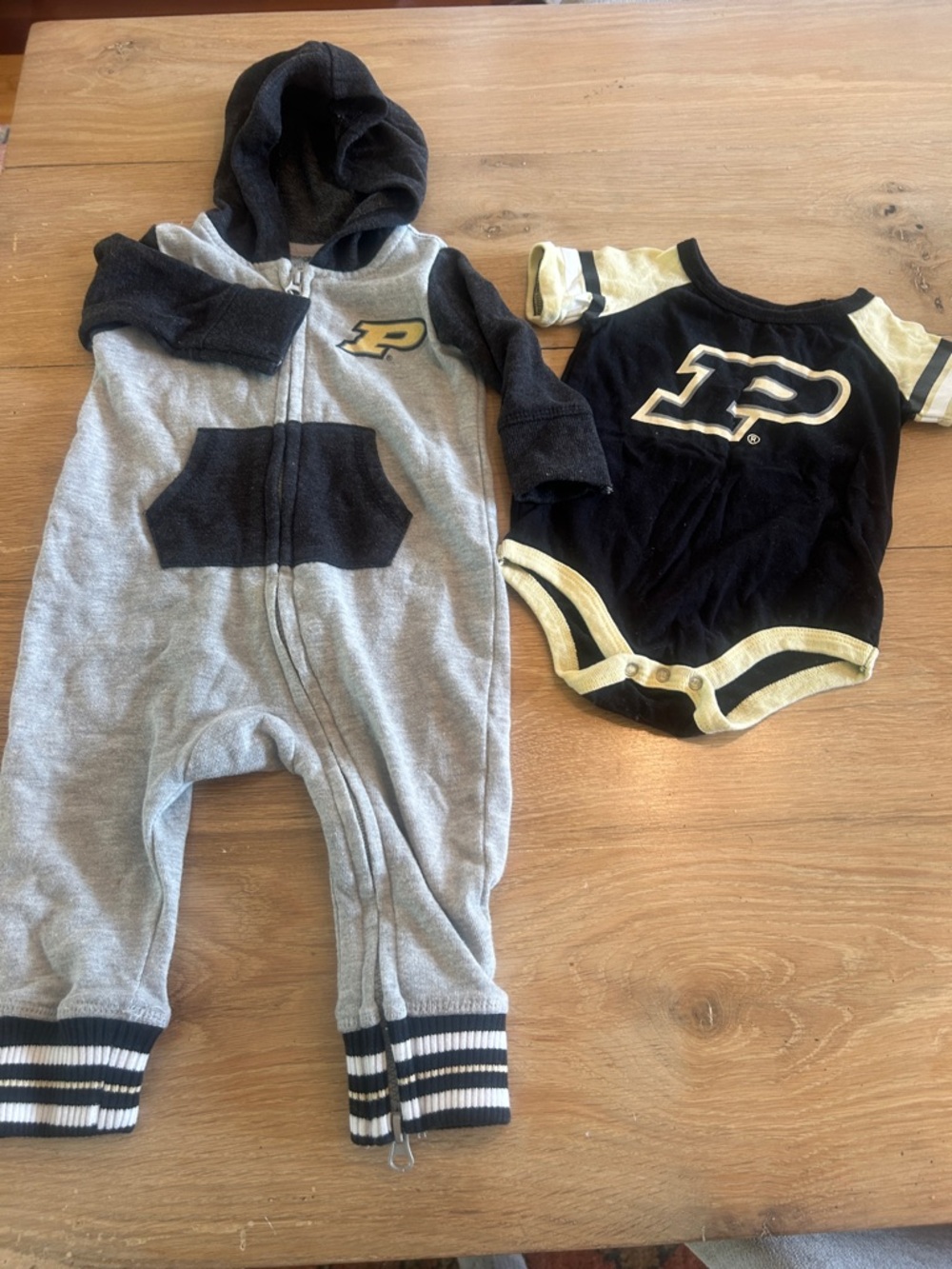 Purdue Boilermakers Infant Two-Piece One-Piece Set in Black & Gray
